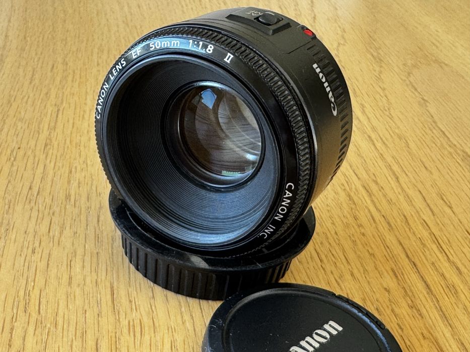 Canon EF CANON ZOOM EF 50mm 1:1.8 II
