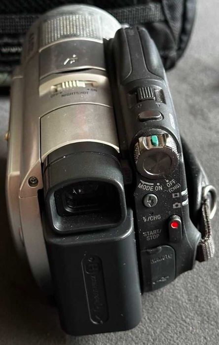 Відеокамера Sony DCR-DVD408E