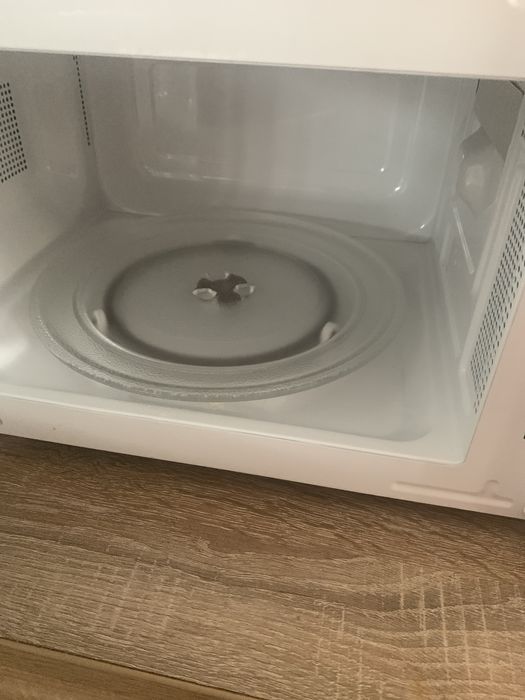 Microondas novo , na caixa