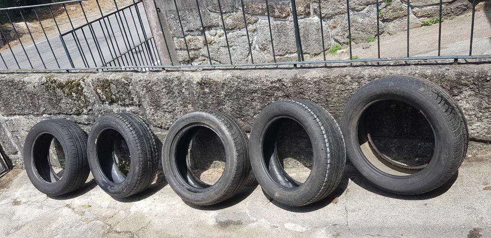 Pneus Semi-Novos Michelin 205 / 55 R16