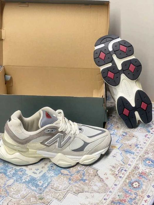 New_Balance_9060_Rain_Cloud_Grey R.43