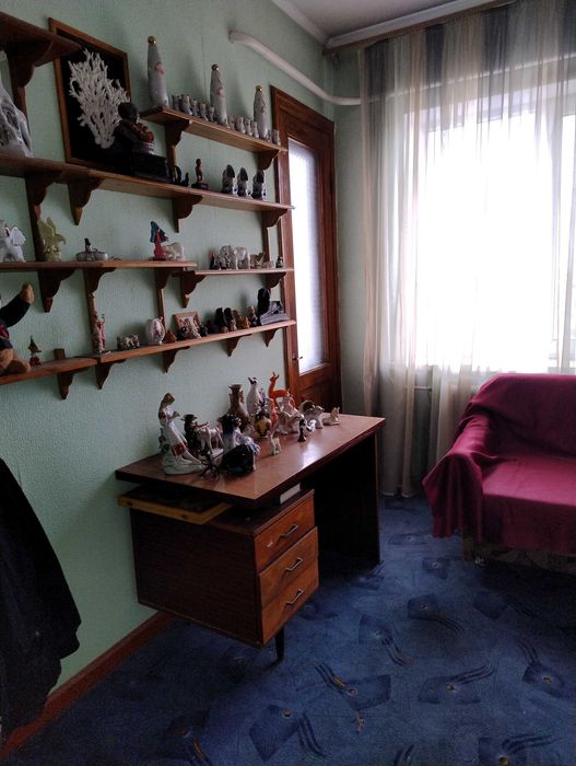 продам дом(пол дома)