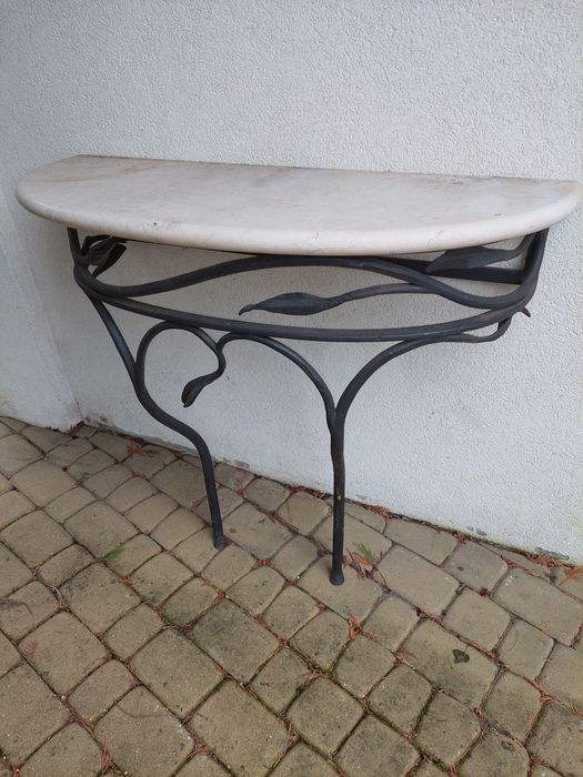 Metaloplastyka  lustro stolik  marmur  żelazo kute