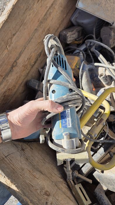 Ferramentas para peças - Diversos (Makita, Virutex, Dewalt, Holofotes)