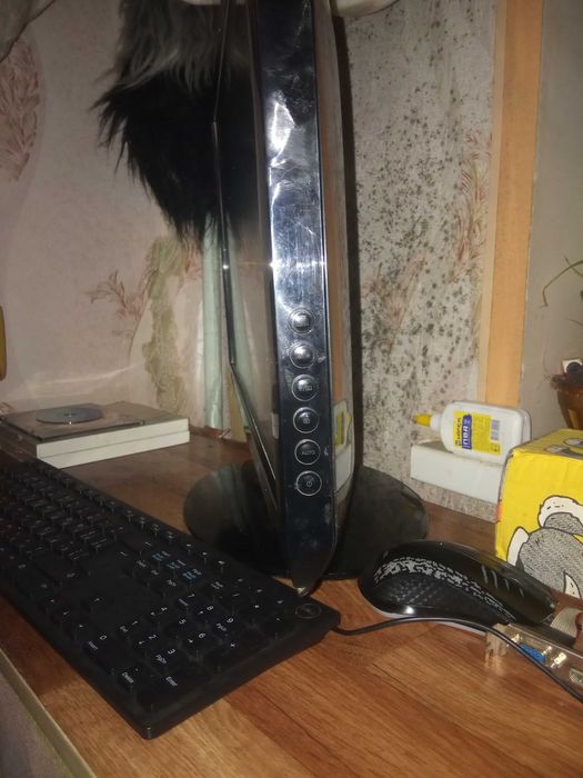 Монитор 23' Samsung 2333T