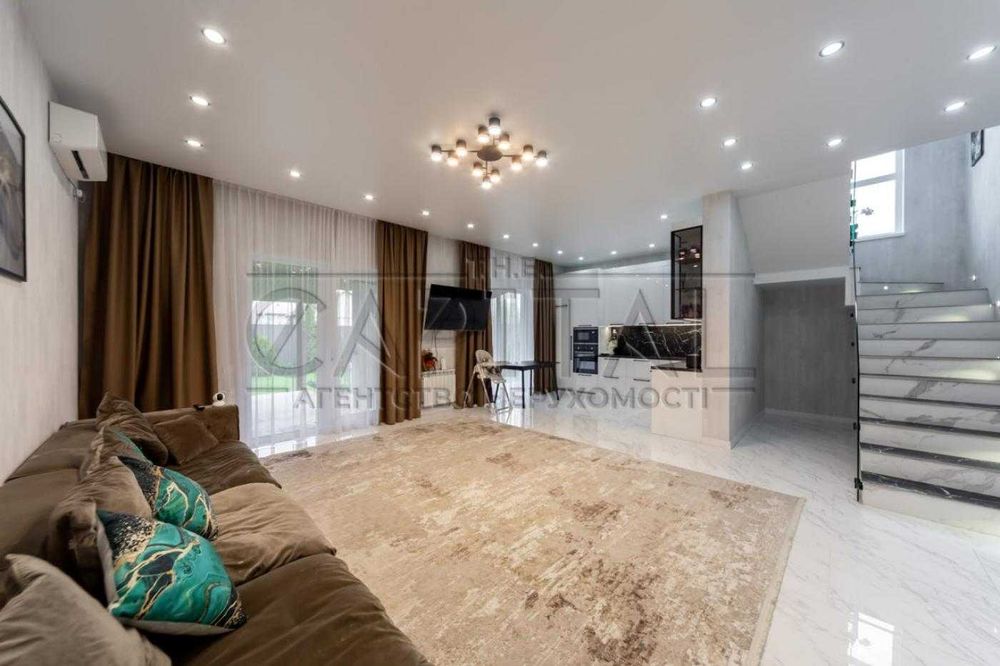 Продажа дома с дизайнерским ремонтом ГАТНЕ СУПЕР ЦЕНА