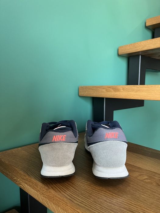 Buty sport Nike md Runner 2