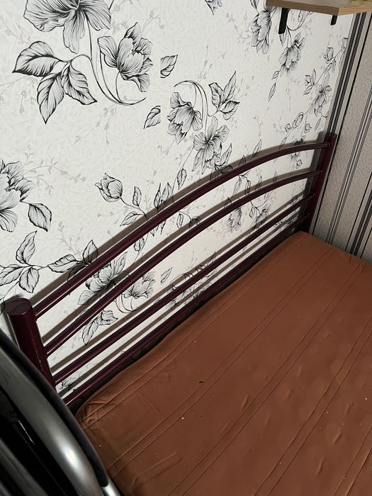 Продам ліжко двох спальне
