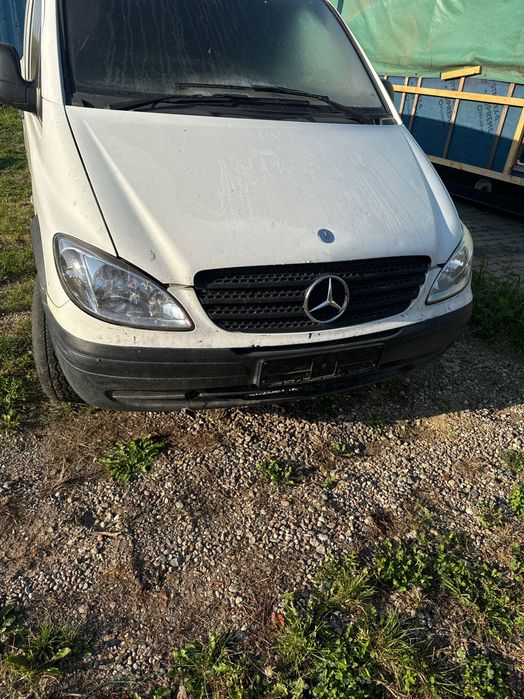 Mercedes vito 639 przód maska