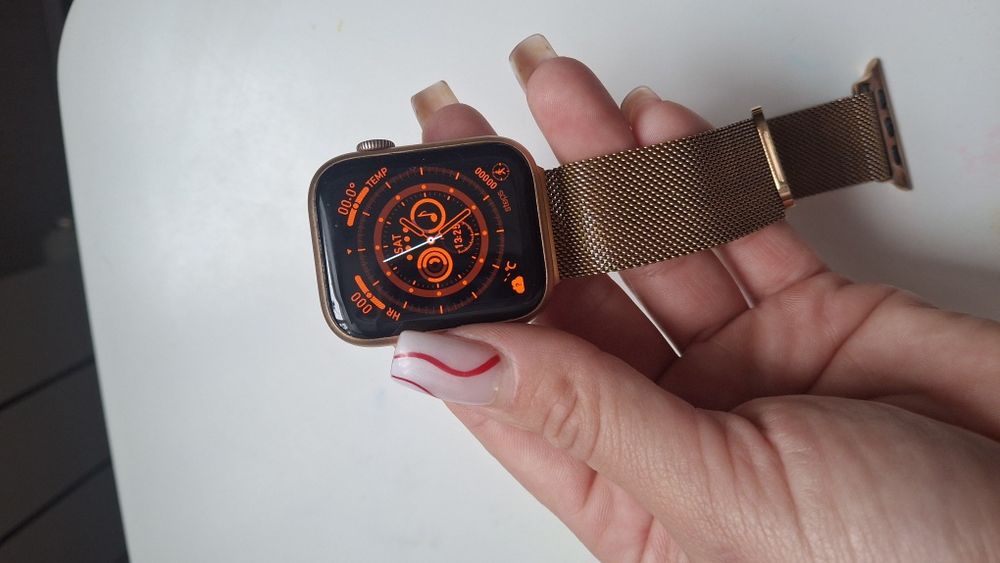 Продаж Apple wotch 8