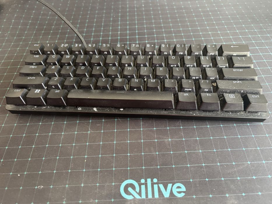 Teclado huntsman mini da razer446317094482759681