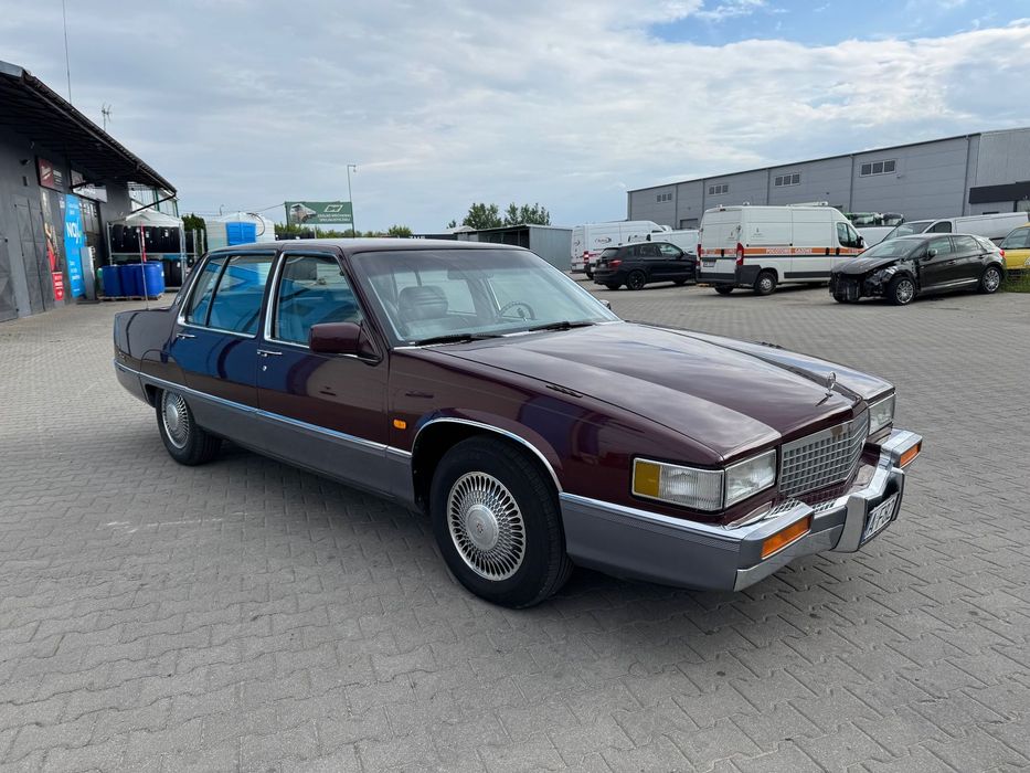 Cadillac Deville