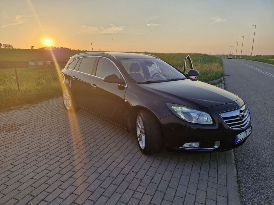 Opel Insignia sport tourer 2.0 160KM