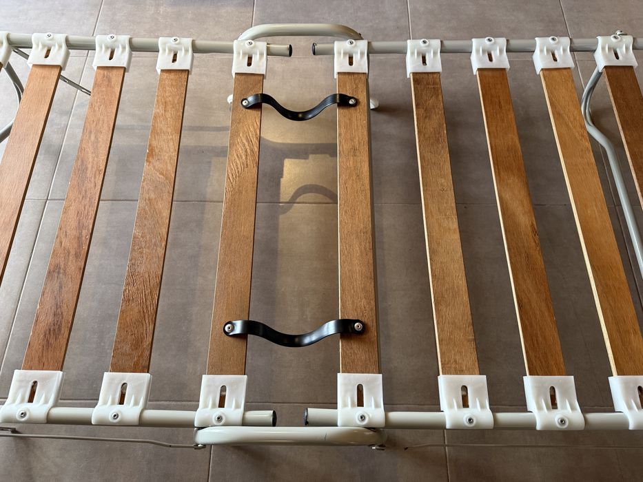 Divã cama desdobravel