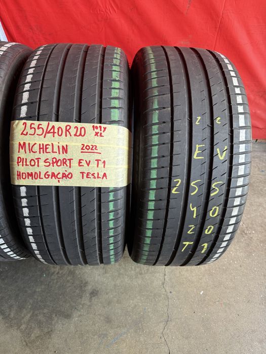 Pneus 255/40/20 Michelin Homolgacao tesla todos iguais impecaveis