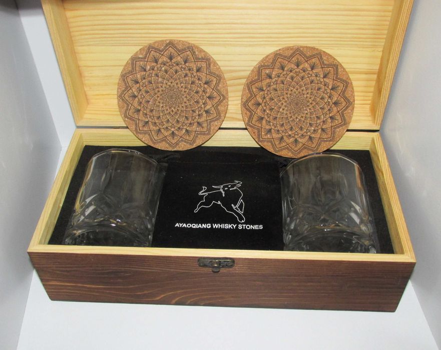 Whisky Glasses, Stones, Coasters & Spoon Gift Set Unused (Ayaoqiang)