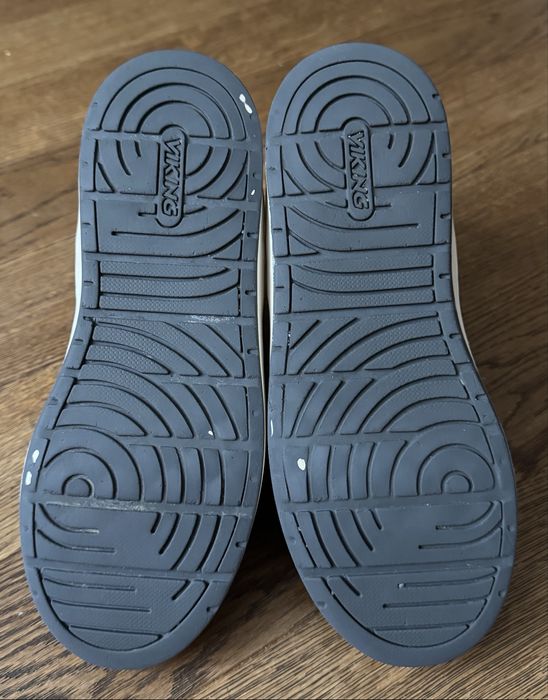 Viking зимові черевики Gore-tex р.37(24 см)