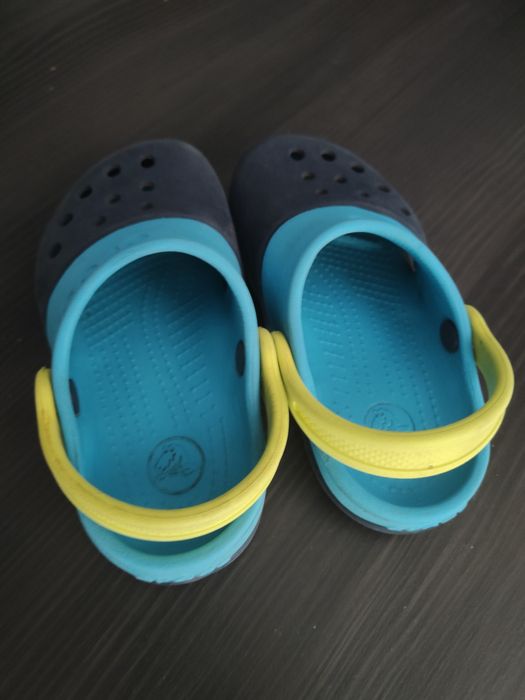 Super Crocsy C8 24-25