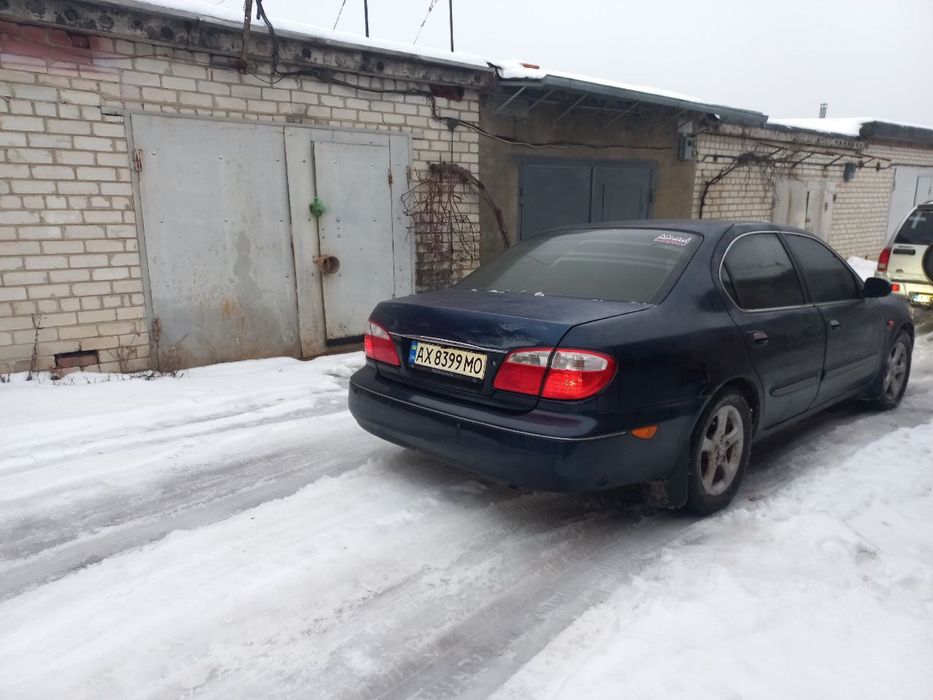 Продам Nissan Maxima A33, не на ходу,под ремонт мотора, 2.0л газ бензи