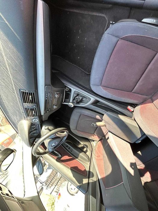 BMW SERIE 1 E87 2009 PARA PEÇAS