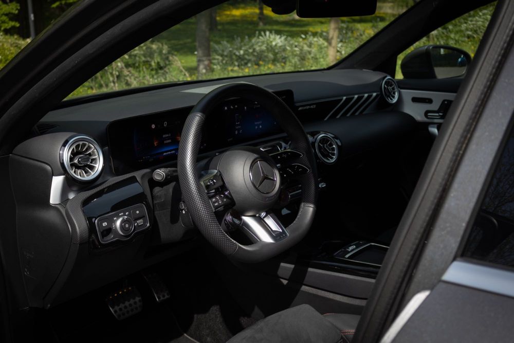 Mercedes A35 AMG limuzyna wynajem 30dni 6590złokazja BLACK Cała Polska