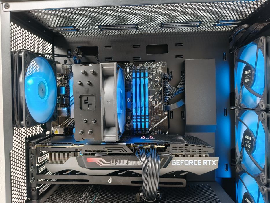 Komputer Gamingowy 9800X3D,RTX 4080,32 GB 6000 cl30,SSD,Win 11,USDT