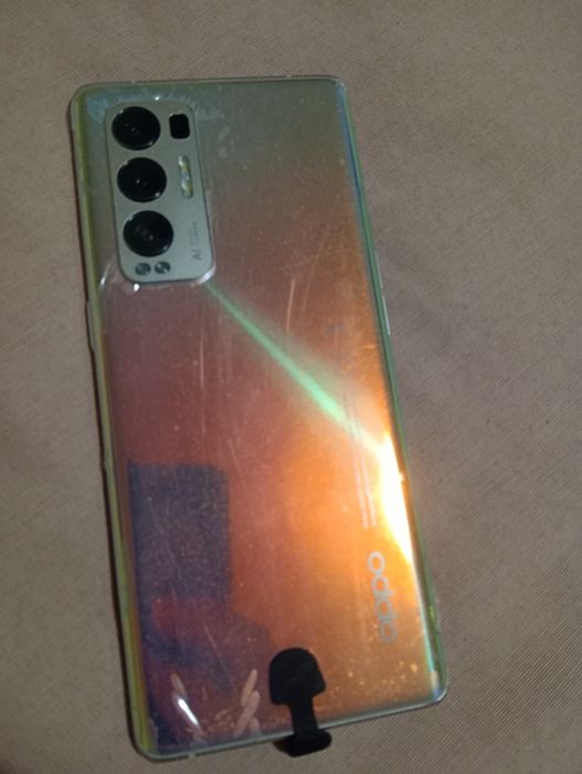 OPPO find x3 Neo