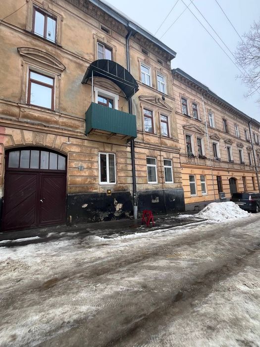 Вулиця Богдана Хмельницького (ближній центр) квартира з ремонтом