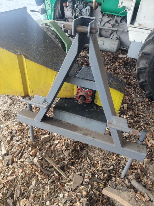 Rębak, rozdrabniacz do gałęzi 2N