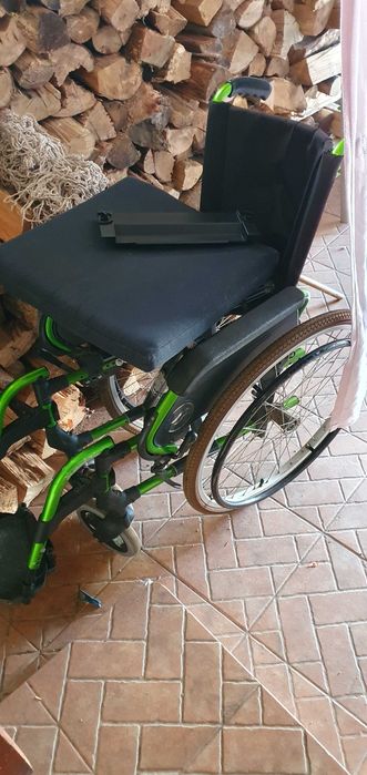 Cadeira de Rodas "Muito Boa"