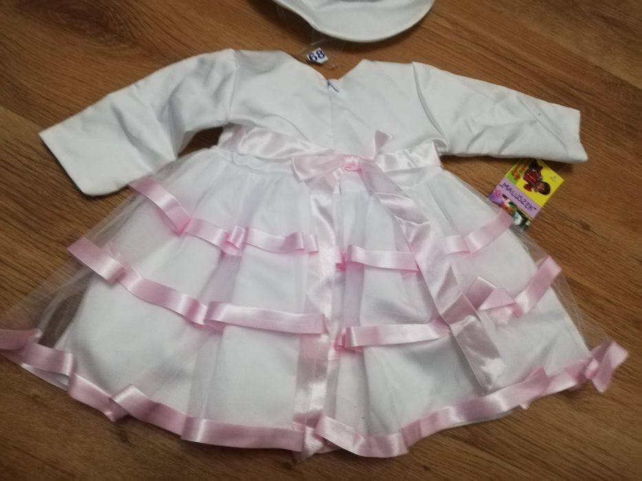 Śliczna sukienka na chrzest Nowa