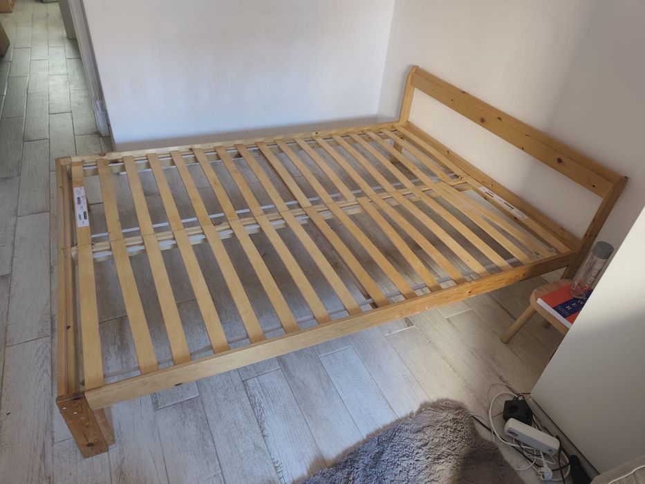 Cama IKEA com estrado (140:200) SO EM NUMERARIO