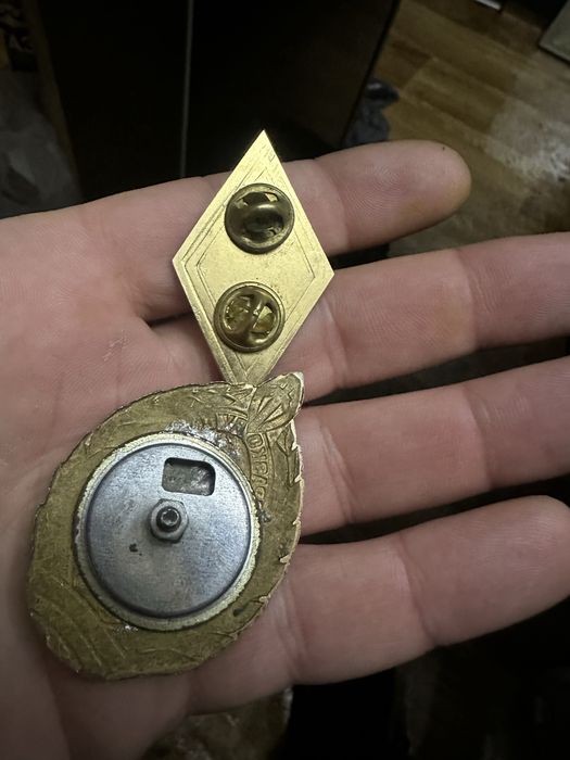 Значки редкие фото