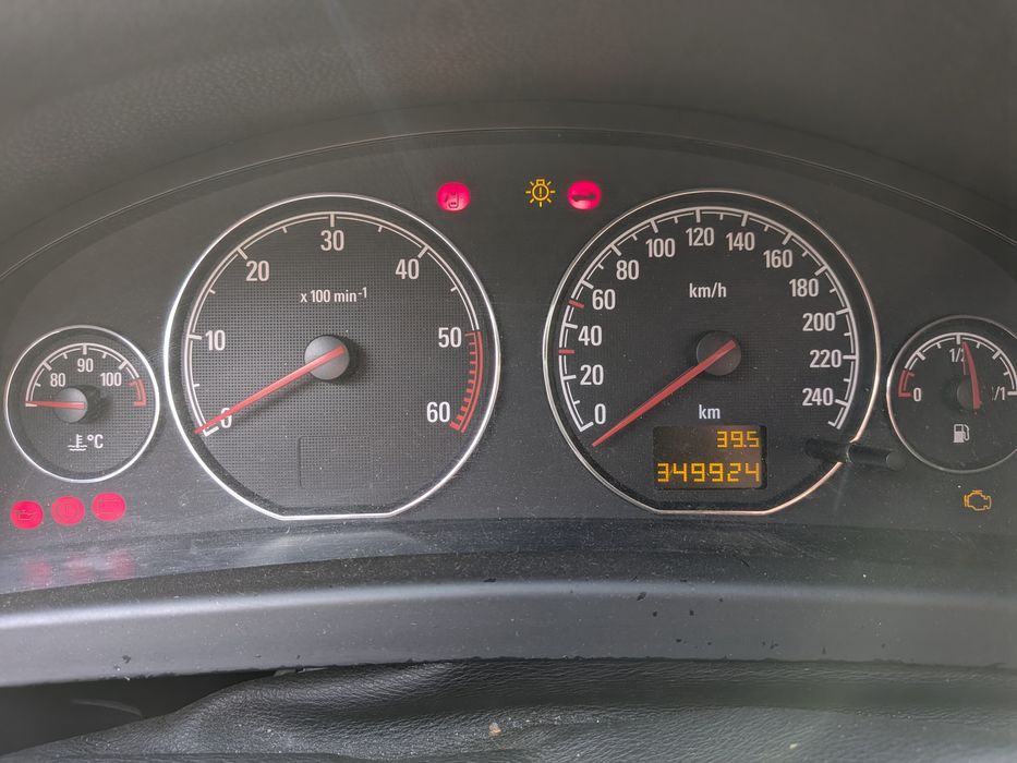 Opel Vectra C 1.9 CDTI 2006r. 120km