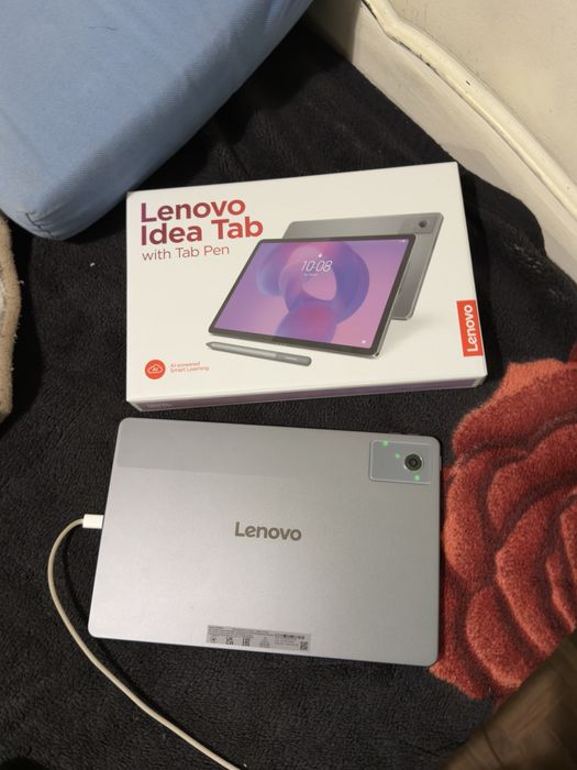 Lenovo idea tab with tab pen 3 day old