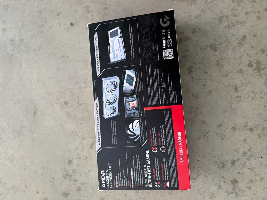 Nowa Gigabyte Radeon RX 9060 XT GAMING OC WHITE 16GB