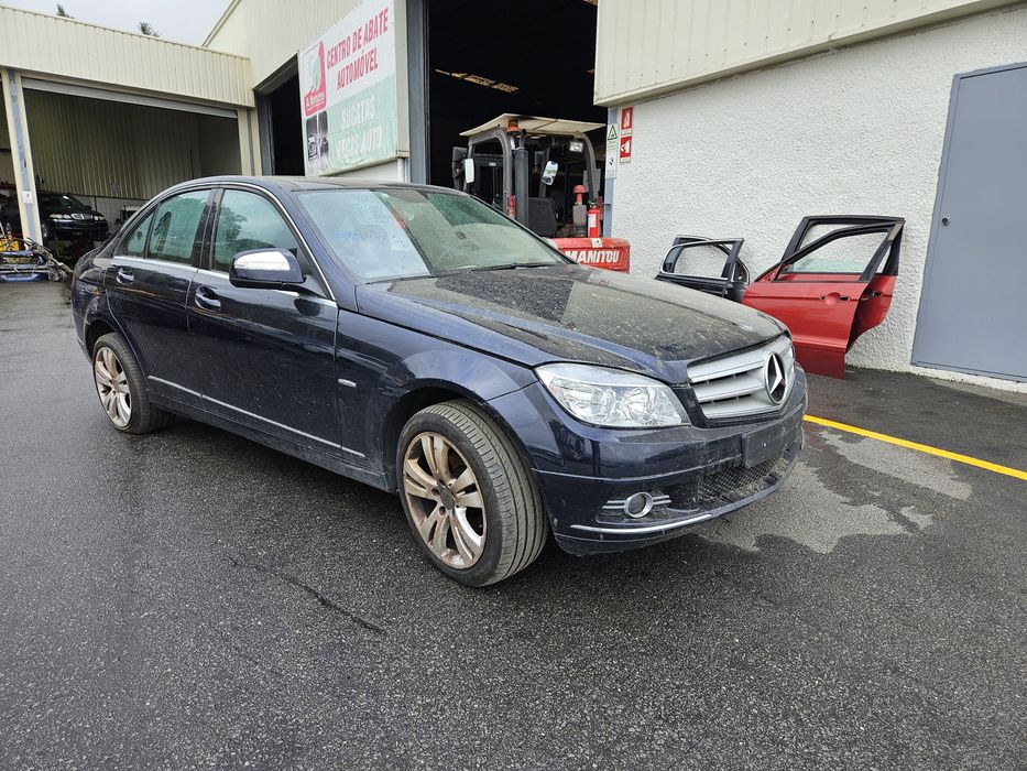 Mercedes-Benz C 220 CDi Elegance W204 de 2009 para peças