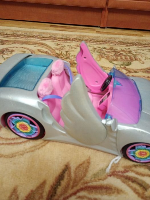 Samochód dla lalek Barbie