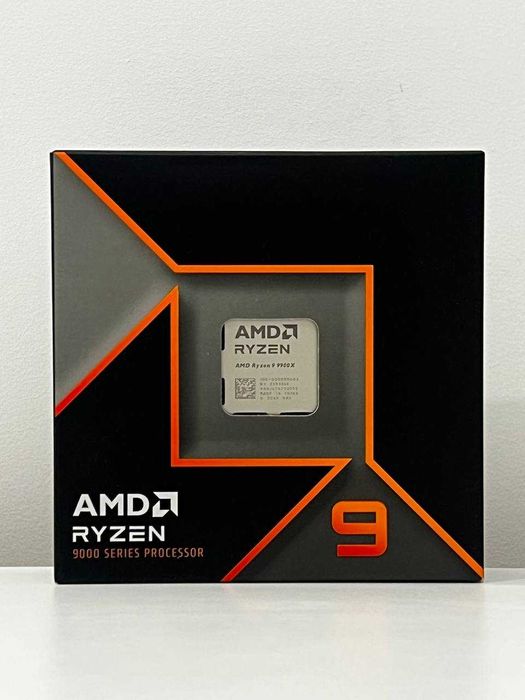 AMD Ryzen 9 9900X 4.4 GHz BOX