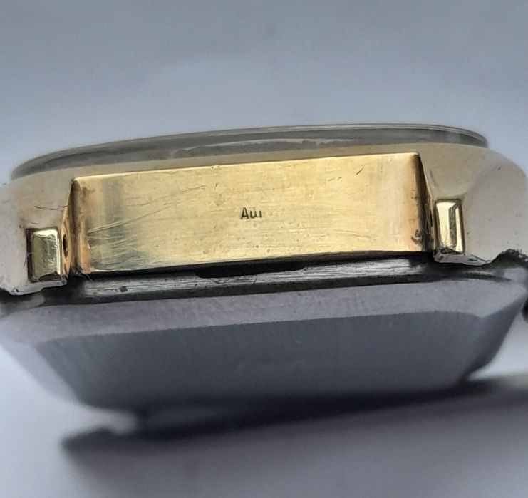 Часы женские Ракета, позолота Au1