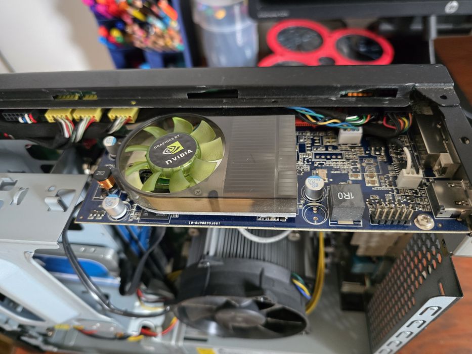 Acer aspire X1700