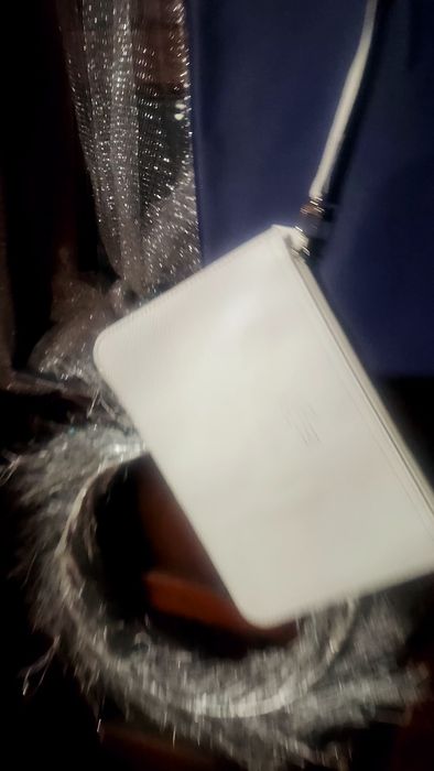 Bolsas lacoste a 60% novas com saco de embrulho