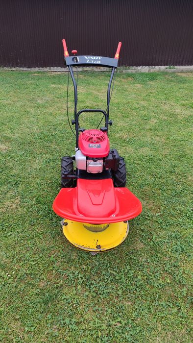 Продам косарку чеського виробника vari liza 60 Honda