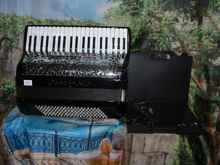 Acordeao a venda G , N. 942