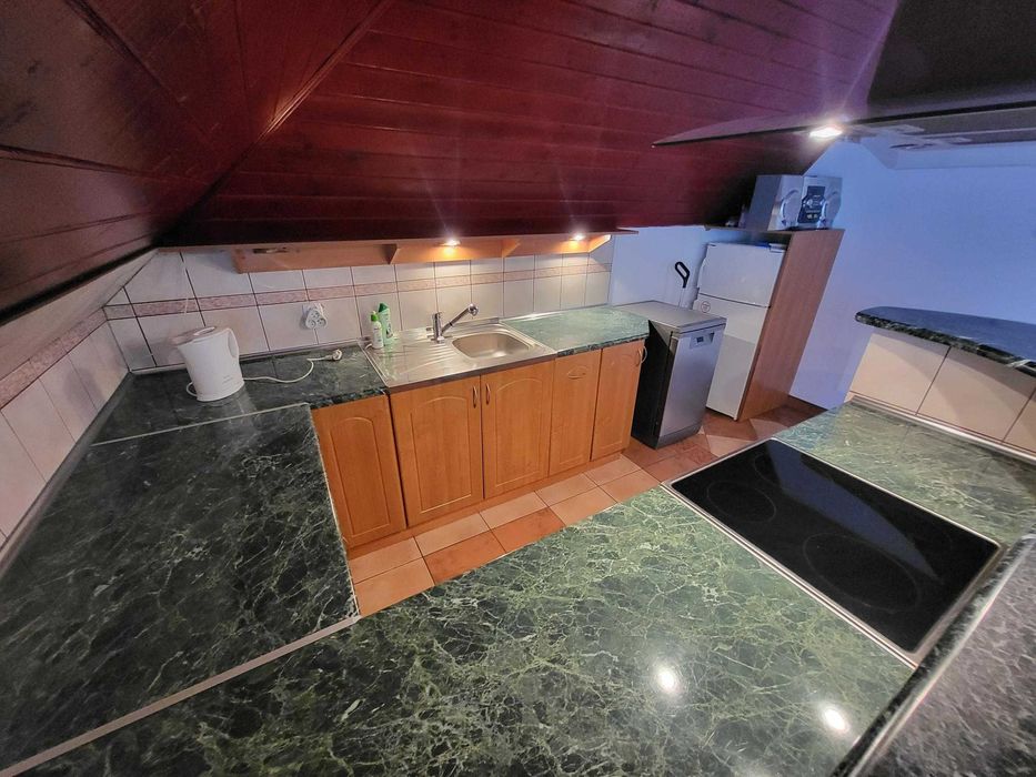 3pok,65m2,SULEJÓWEK Miłosna,I piętro dom wolnostojący, parking w cenie