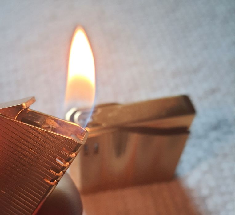 Запальнички, зажигалки газ, бензин