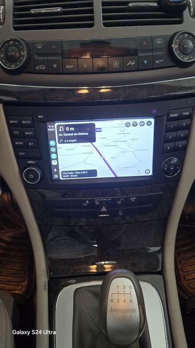 Rádio Android 14 com o Mercedes W211/CLS (Novo)