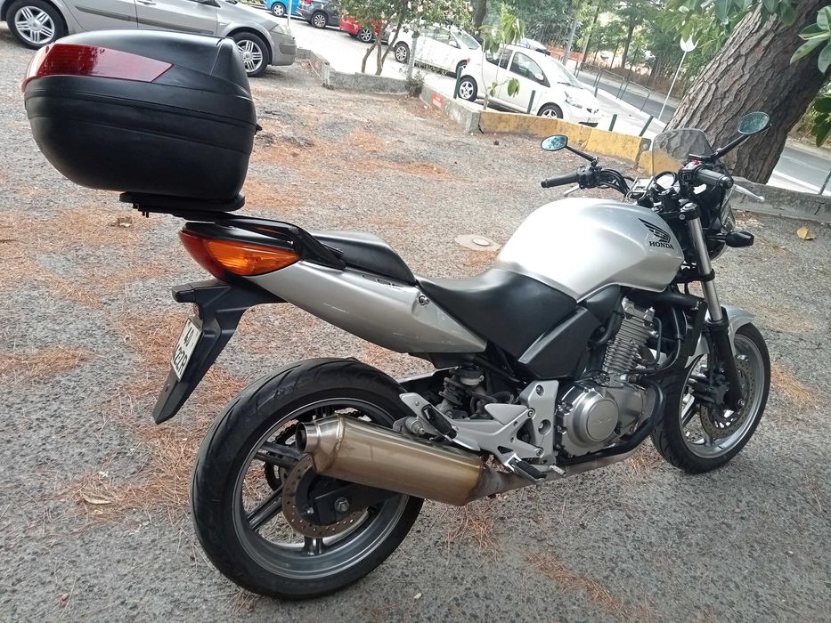 CBF 500 Impecável