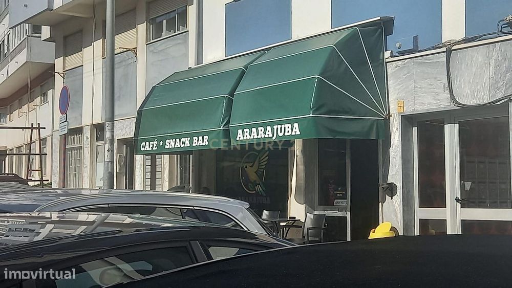 New Listing - Paço de Arcos, Oeiras - Property Sale with an Active Business