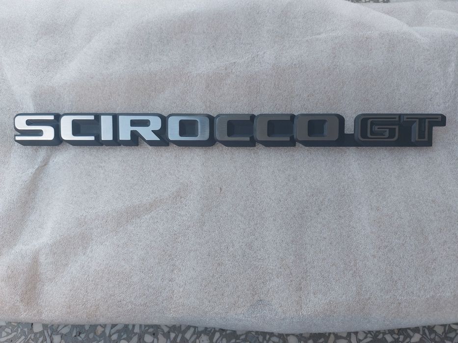 Oryginalny emblemat scirocco gt Nowy